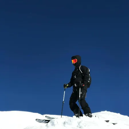 Alpina By Leavetown Vacations